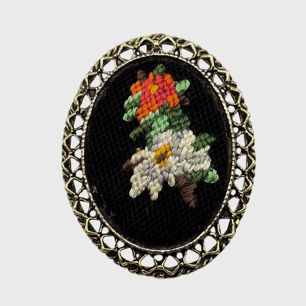 Vintage Petit Point Needlepoint Floral Gold Tone Framed Black Brooch Pin/Pendant - Picture 2 of 5